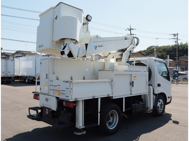 デュトロ高所作業車