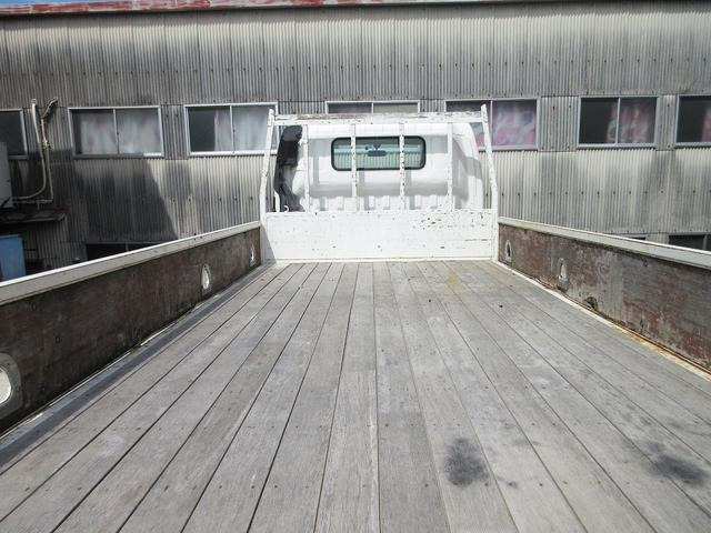 �r�C��4,000cc