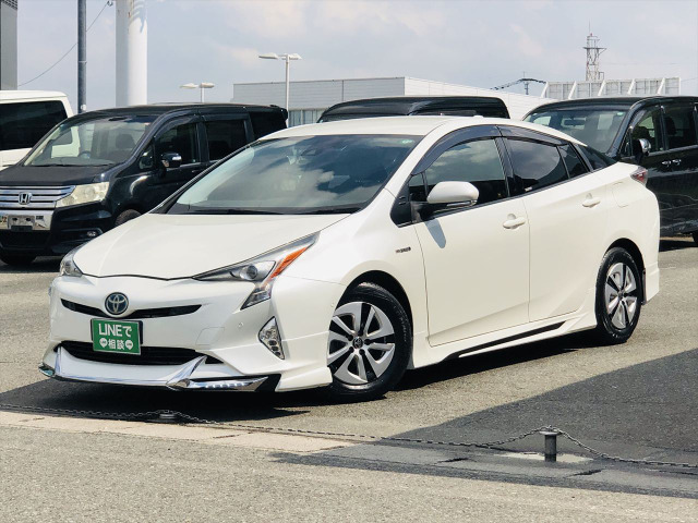 プリウス1.8 S セーフティ プラス