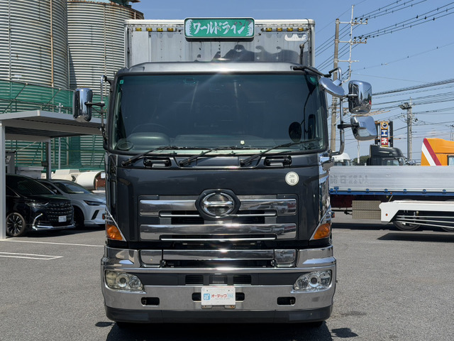 プロフィア冷凍冷蔵車