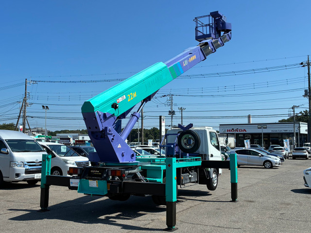 キャンター高所作業車