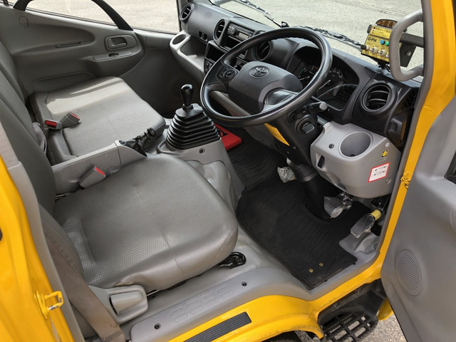 ダイナ塵芥車