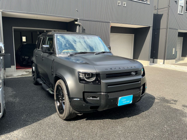 ディフェンダー110 X ダイナミック HSE 3.0L D300 ディーゼル 4WD