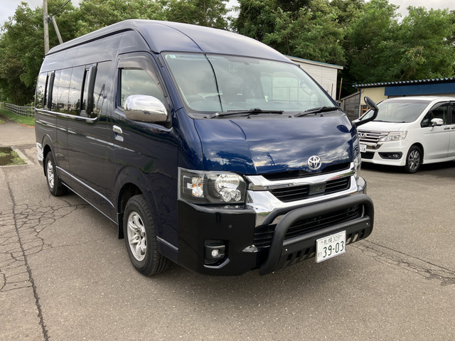 ハイエース2.7 グランドキャビン 4WD