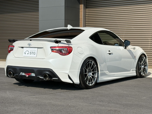 862.0 GT リミテッド ブラックパッケージ