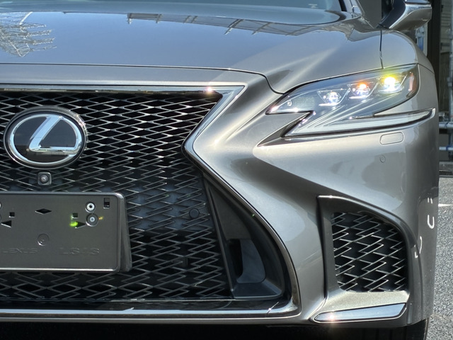 LS500 Fスポーツ