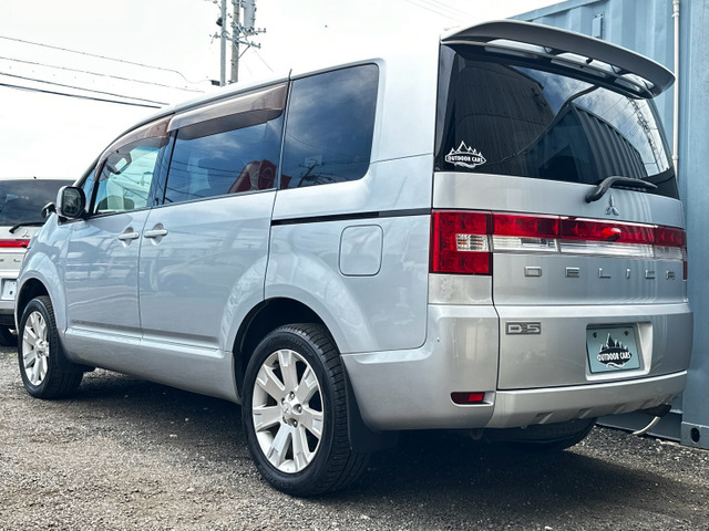 デリカD:52.4 G プレミアム 4WD