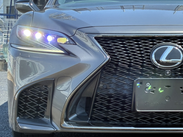 LS500 Fスポーツ