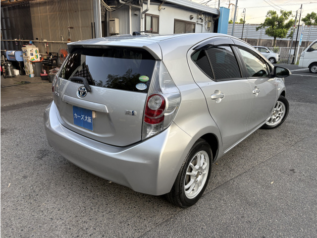 アクア1.5 S