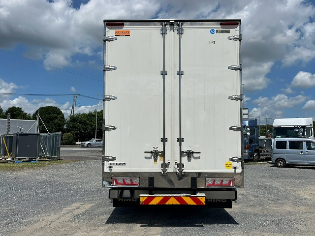 ����267cm GVW25t 13.3�g���ύ� R3�v���t�B�A�E�A���~�E�C���O