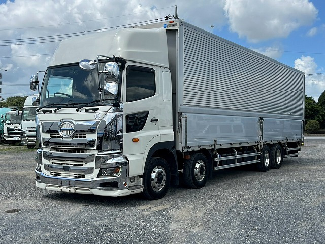 ����267cm GVW25t 13.3�g���ύ� R3�v���t�B�A�E�A���~�E�C���O