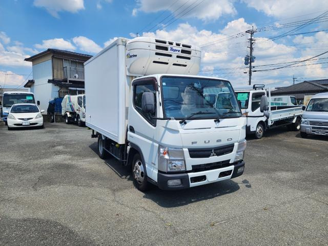キャンター冷蔵冷凍車