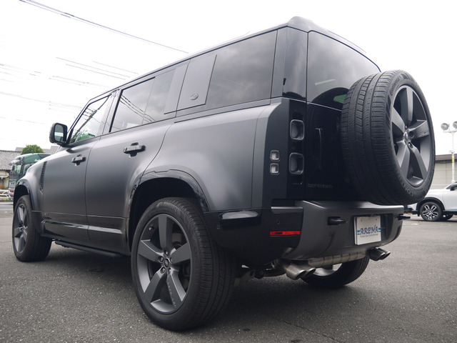 ディフェンダー110 カルパチアン エディション 5.0L P525 4WD