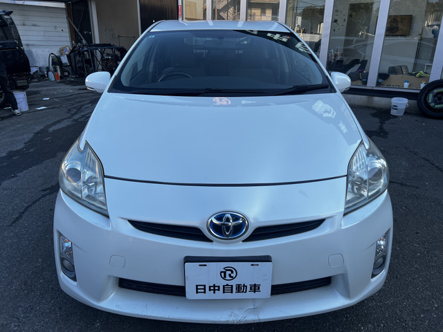 プリウス1.8 S