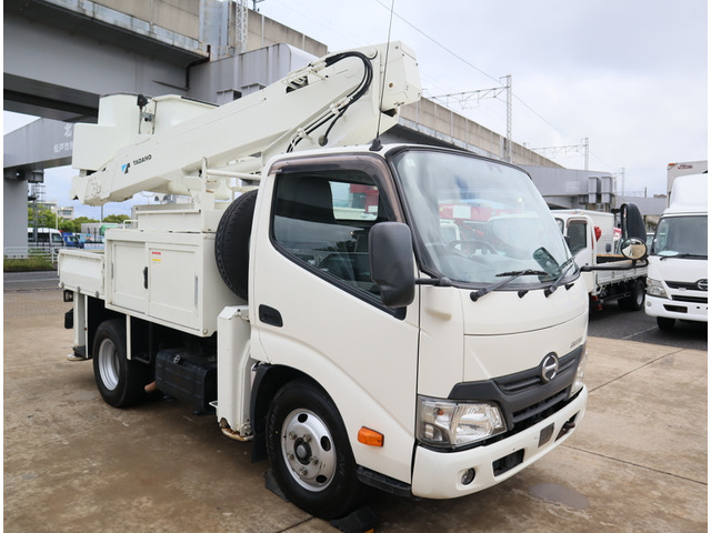 デュトロ高所作業車