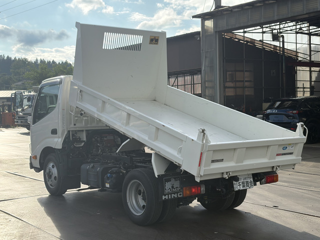 国産車その他 デュトロ 極東強化ダンプ 積載2000kg 5MT 669.0万円 令和