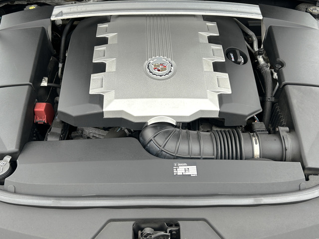 CTS2.8には最高出力215ps/7,000rpm、最大トルク25kg/m(ともにカタログ値)のV6・2.8Lエンジンを搭載。