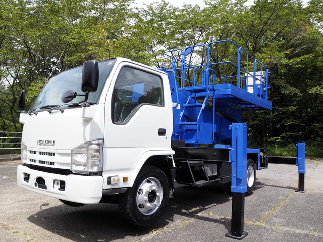 エルフ高所作業車