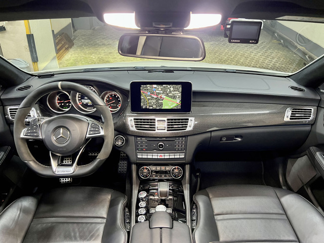 CLSクラスシューティングブレークCLS 63 S 4マチック 4WD