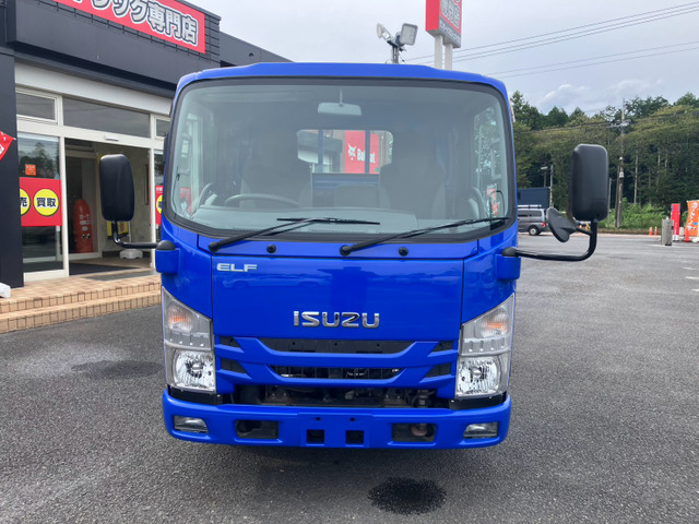 エルフ