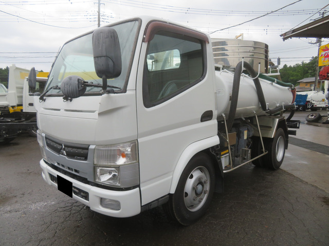 キャンターバキュームカー