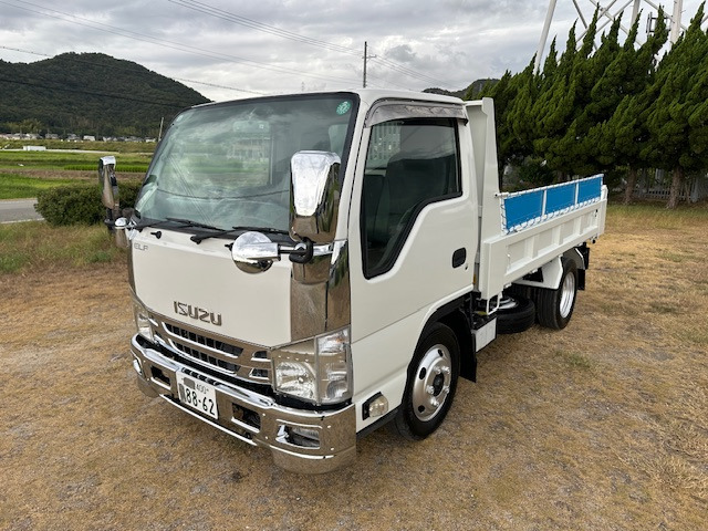 エルフ