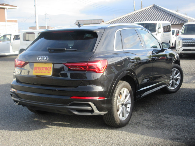 Q335 TFSI Sライン