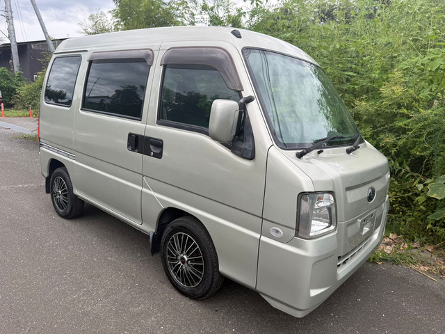 サンバーディアススーパーチャージャー 4WD