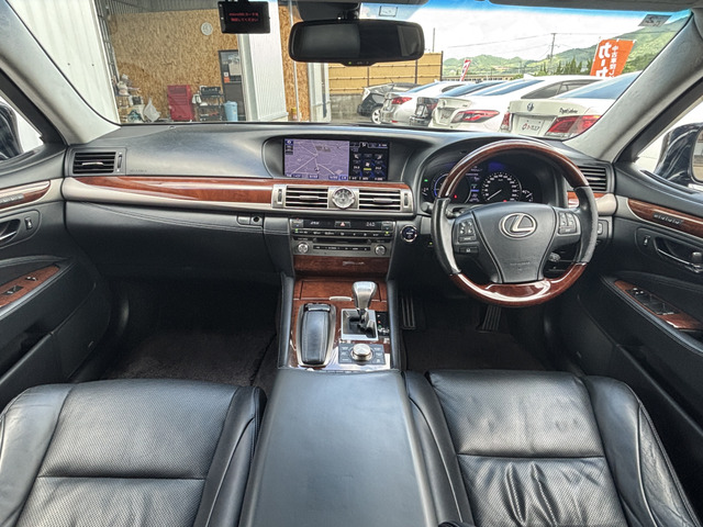 H25�N�����N�T�XLS600h����^�̏㋉�O���[�h�o�[�W����L�̓��ɂł�!3��LED�w�b�h���C�g�����Ől�C�F�̃u���b�N�����̋@��ɐ����x������������!