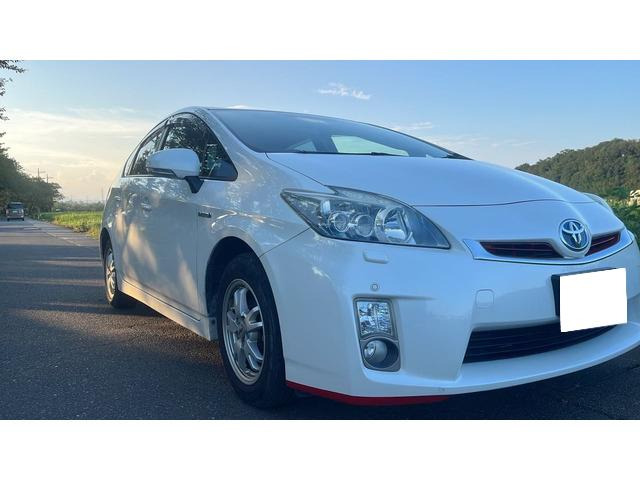プリウス1.8 S LEDエディション