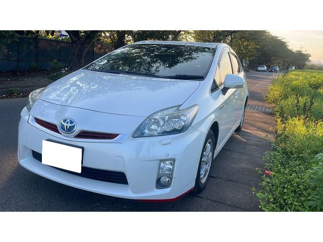 プリウス1.8 S LEDエディション