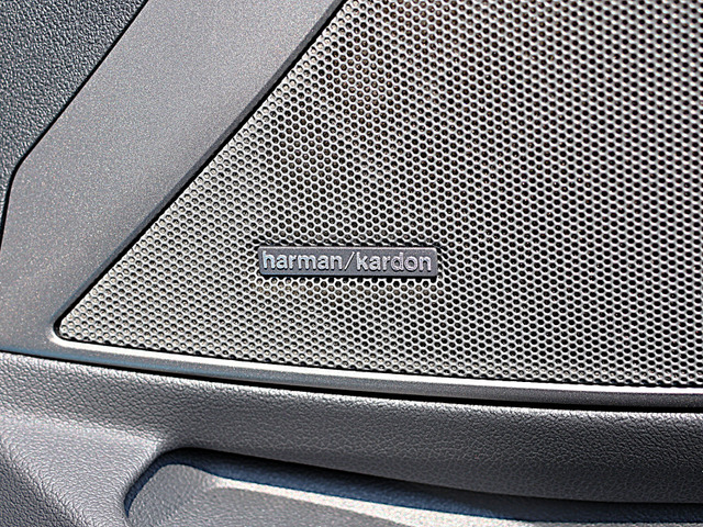 ★ワンオーナー★アルピナブルー★電動ガラスルーフ★20インチアルミ★Harman/Kardon★カーボンインテリア★社外ドラレコ(前後)★社外レーダー★全国の皆様にご納車対応させていただきます(納車費用別途)★