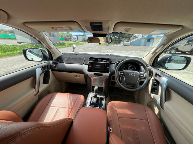 ランドクルーザープラド2.7 TX 4WD