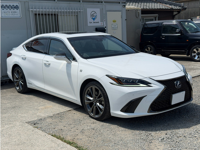 ES300h Fスポーツ