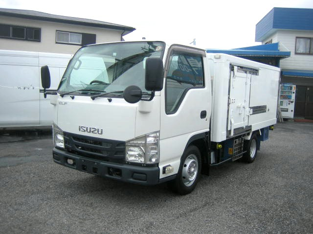 エルフ