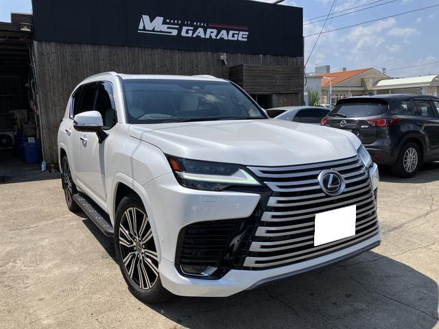 LX(レクサス) 700h 4WD 中古車画像