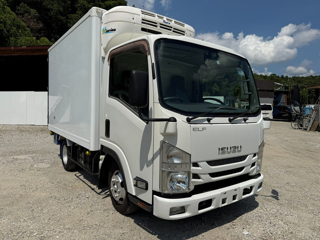 エルフ冷凍車