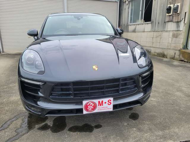 マカンGTS PDK 4WD