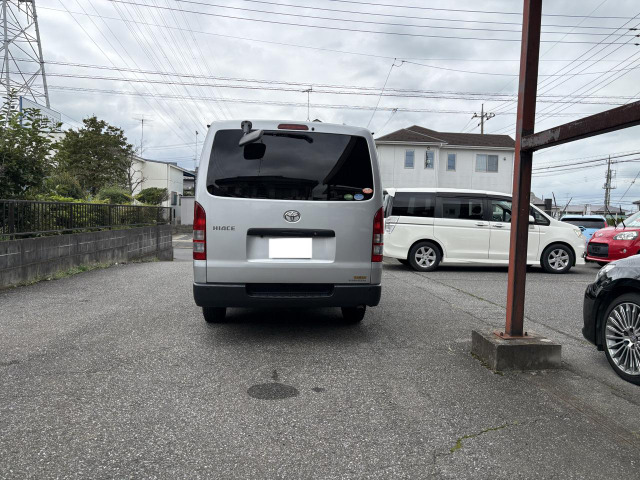 ハイエースバン2.8 DX ロング ディーゼル 4WD