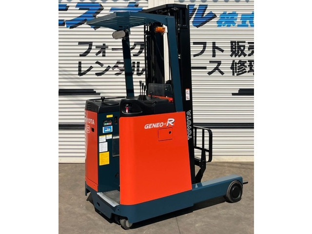 トヨタL&amp;F電動フォークリフト