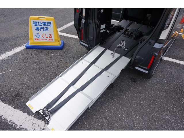 N-BOXカスタムスロープ