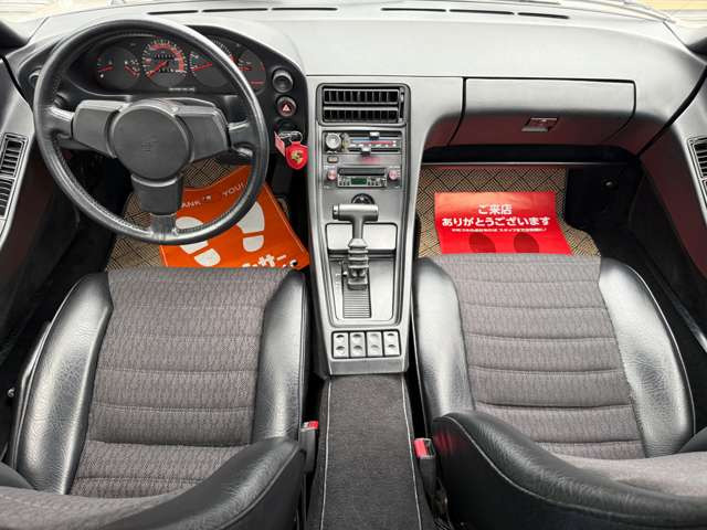 928