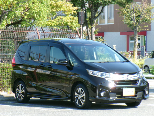 フリード1.5 ハイブリッド G