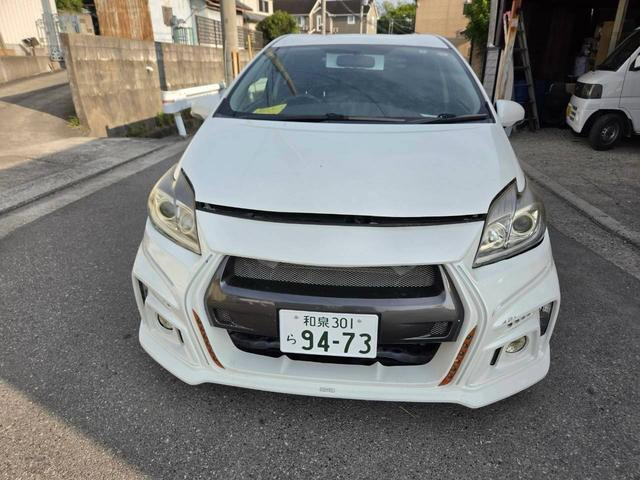 プリウス1.8 S