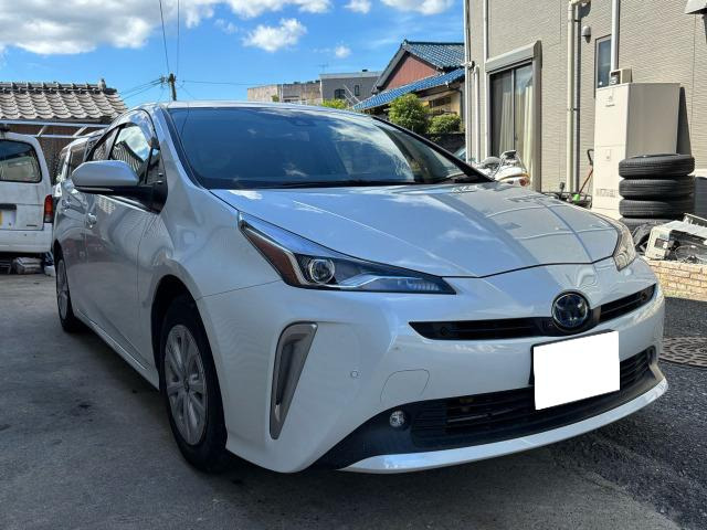 プリウス1.8 S