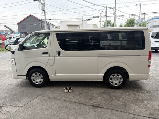 ボンゴブローニイバン2.0 GL
