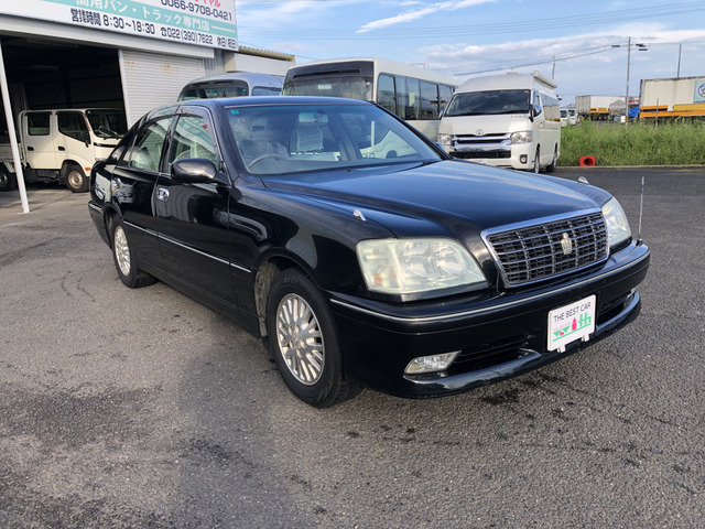 クラウン3.0 ロイヤルサルーン Four Uパッケージ 4WD