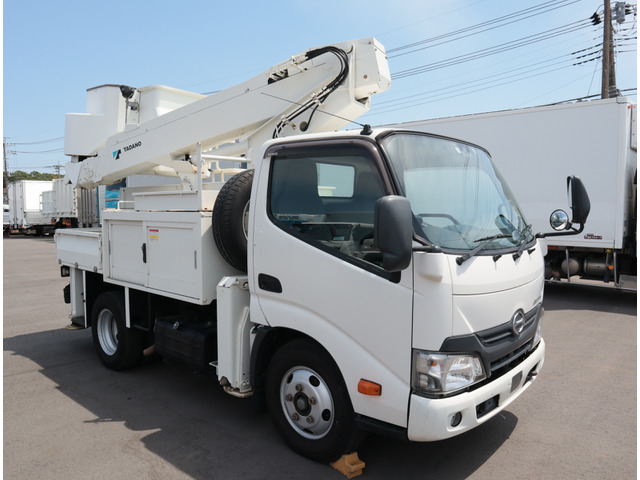 デュトロ高所作業車