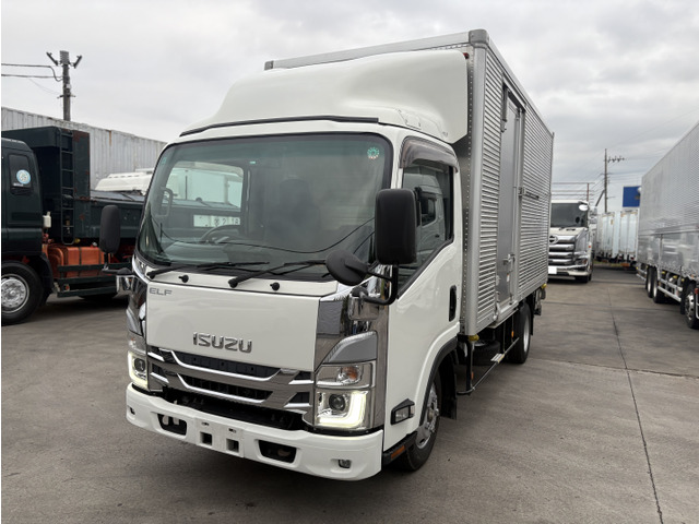エルフ