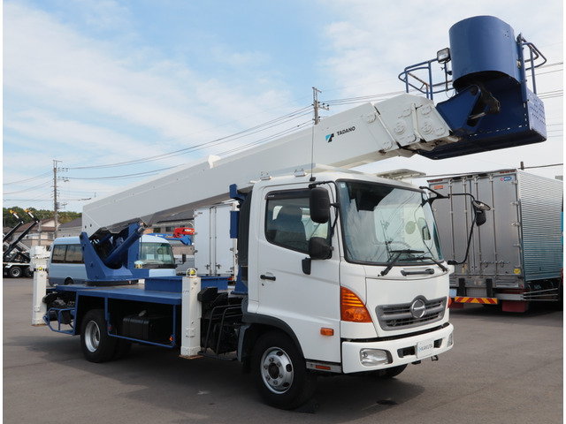レンジャー高所作業車